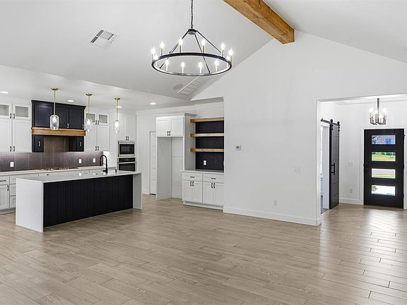 5th image of 3308 Sagebrush Pl