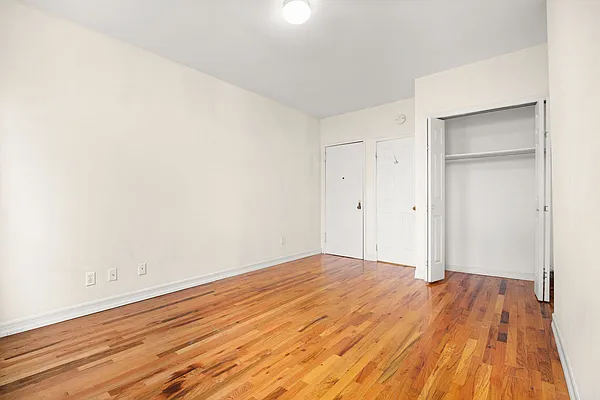 Rented by Cooper & Cooper Real Estate | media 2