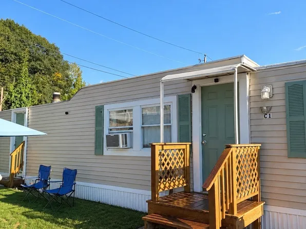 229 Miller St #C-1, Ludlow, MA 01056