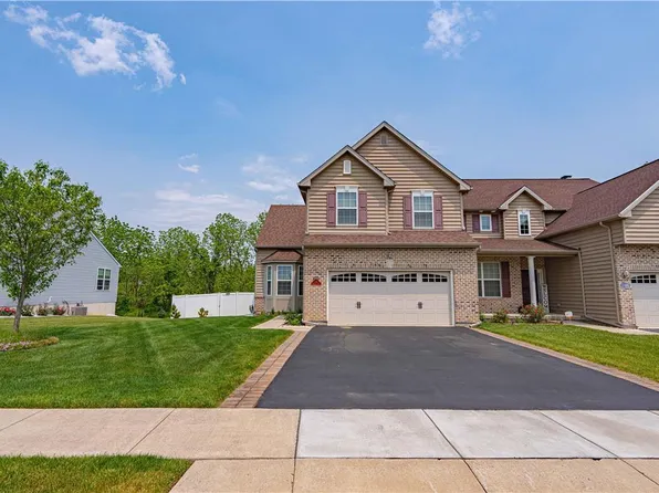 1105 Monarch Ln, Breinigsville, PA 18031