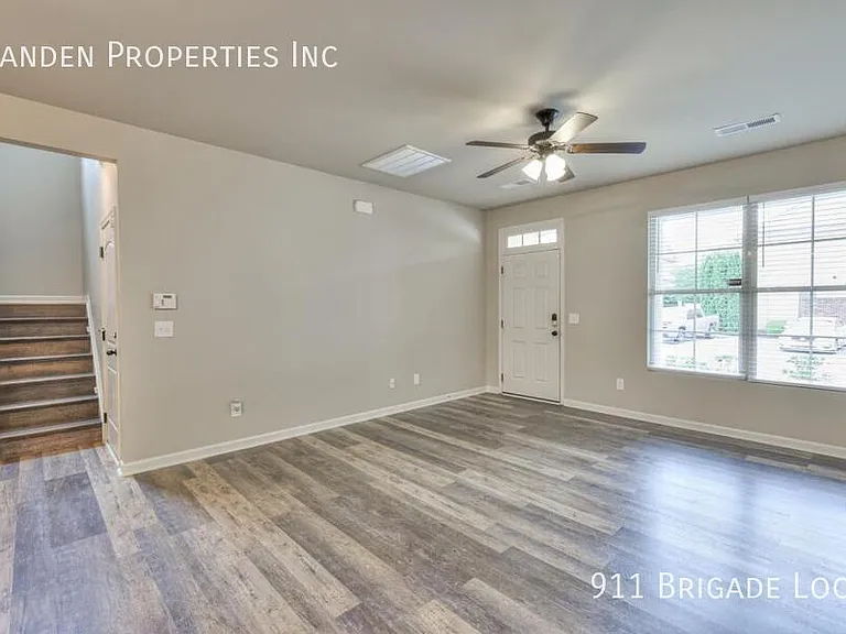 911 Brigade Loop — Photo 14