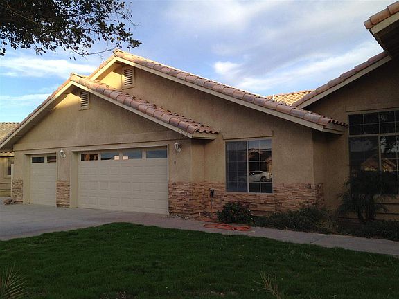 2nd image of 6283 E 47th Pl