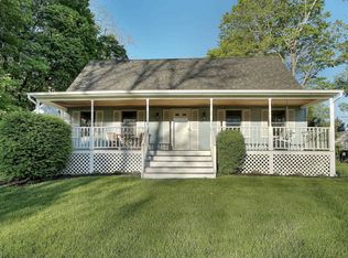 10 Harts Village Rd, Millbrook, NY 12545