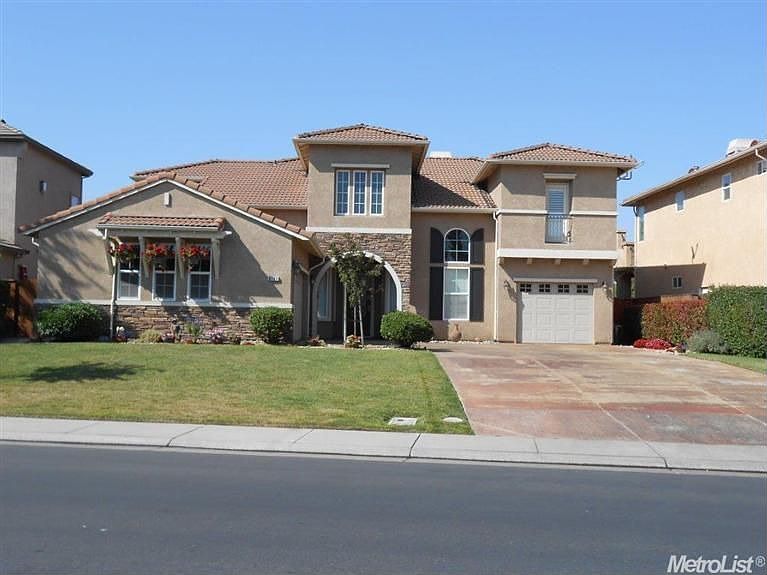 1st image of 6137 Riverbank Cir
