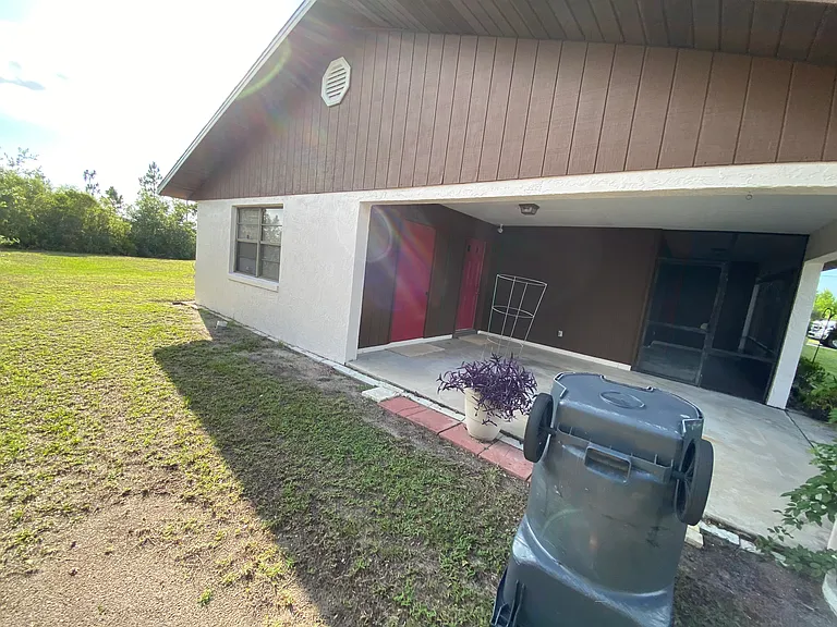 7030 Deland Ave #B — Photo 26