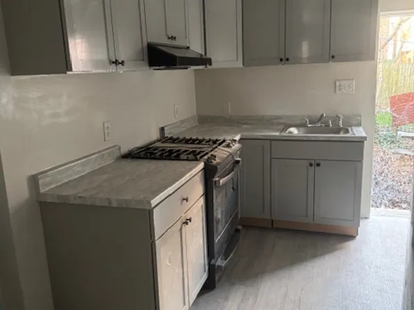 103 E 24th St #1, Wilmington, DE 19802