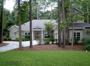 27 China Cockle Ln, Hilton Head Island, SC 29926