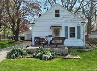 312 E Everettdale Ave, Lansing, MI
