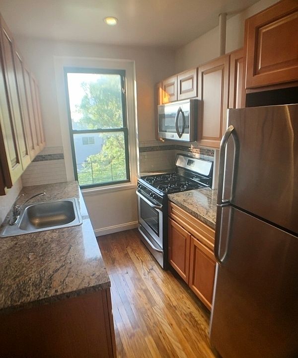 1st image of 21-67 33rd St APT 4E