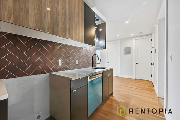 Rented by Rentopia | media 8
