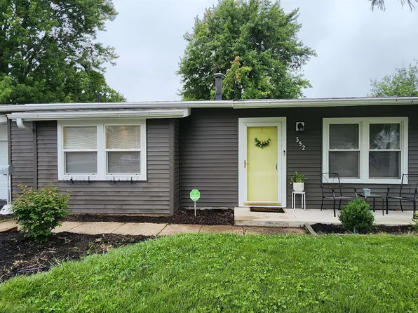 352 N Crescent Dr, Frankfort, IN 46041