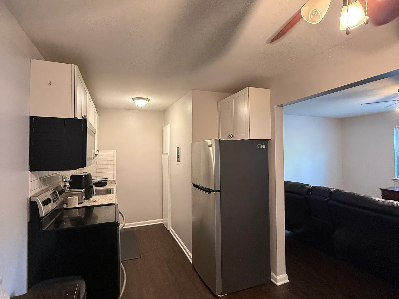 1 bed, 627 sqft, $1,100 — Photo 4