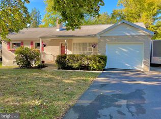 867 Beach St, Reading, PA 19605