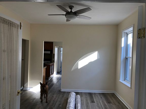 3rd image of 3 Chester Ave #2