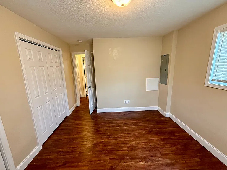 1401 John Exum Pkwy #1 — Photo 17