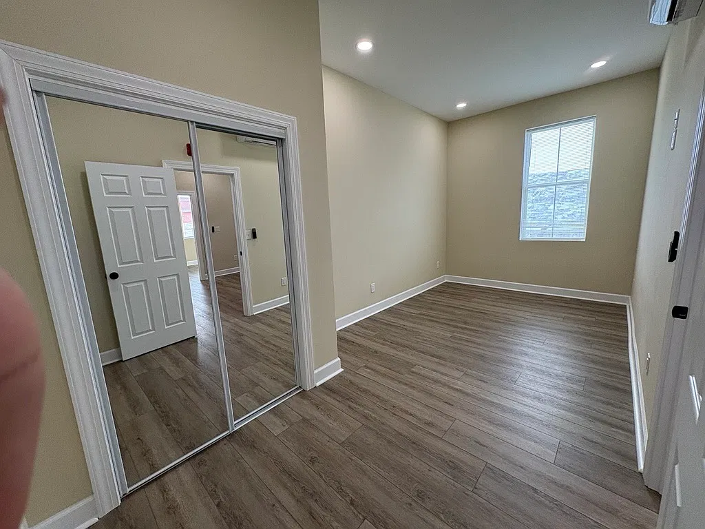 2 bed, $1,550 — Photo 3