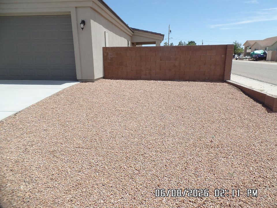 1st image of 2704 Emerson Avenue