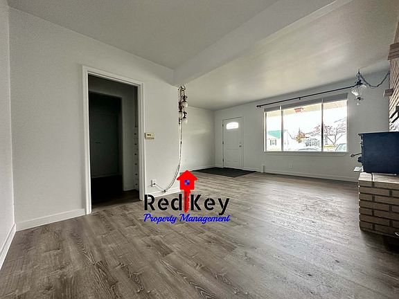 144 S 3rd St, Unit A, Tooele, UT 84074_11102022