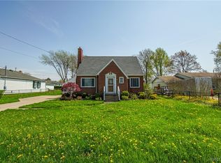 4763 Lake Shore Rd, Hamburg, NY 14075