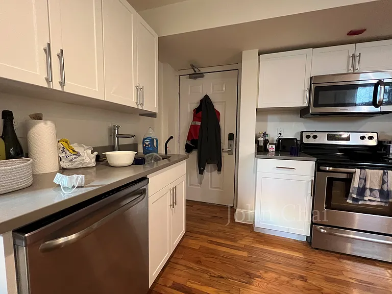10 Brainerd Rd #17D — Photo 14