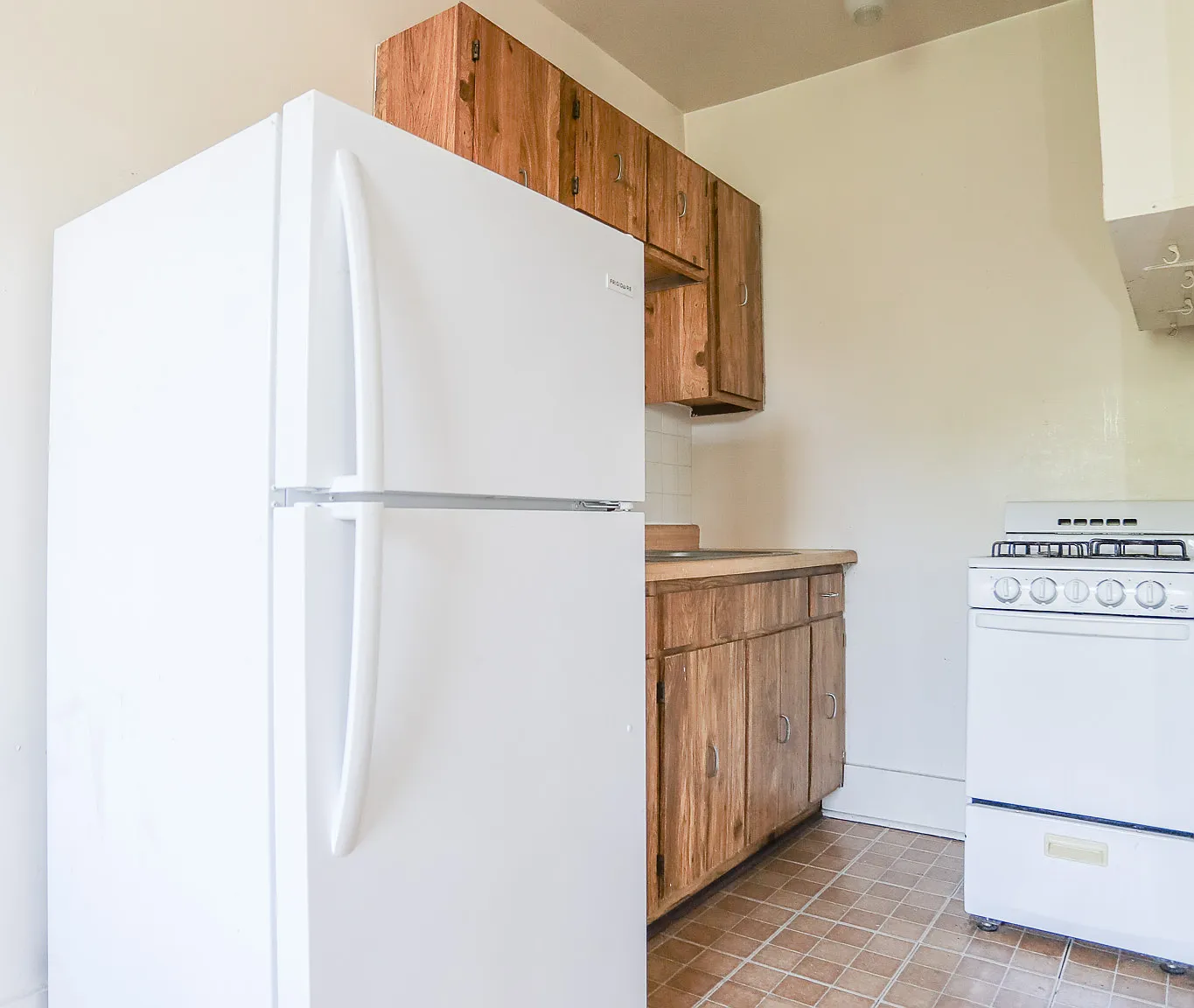 1 bed, 700 sqft, $1,700 — Photo 1