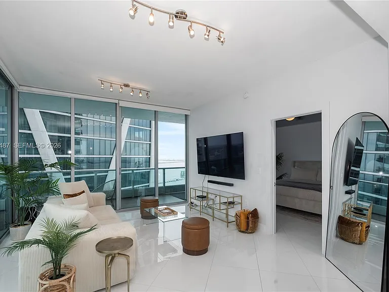 900 Biscayne Blvd #4412 — Photo 3