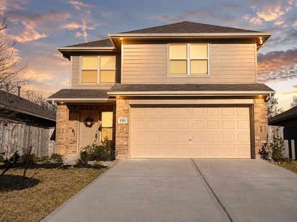 1511 Las Cuevas Dr, Conroe, TX 77301