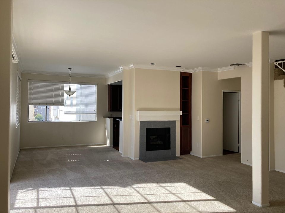 1st image of 1337 S Bundy Dr APT 207