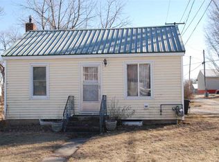 130 3rd St N, Maynard, IA 50655