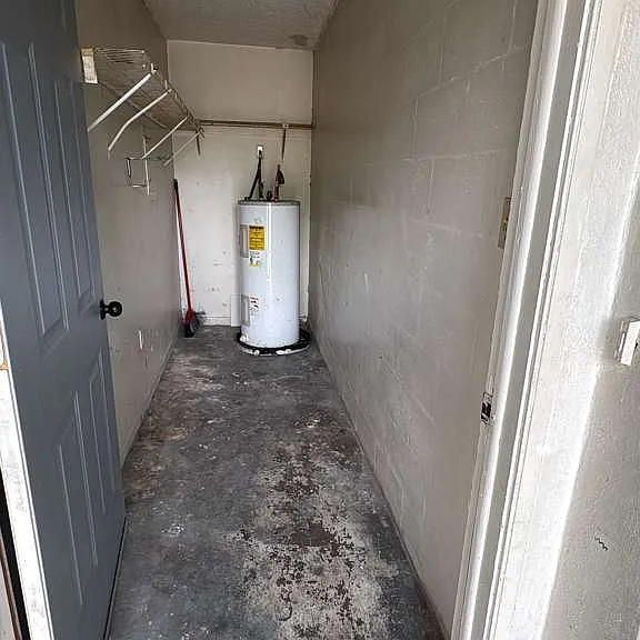 1082 Old South Dr — Photo 17