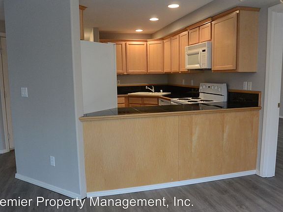 4th image of 5520 NE 89th Ave