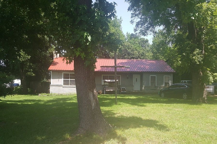 1st image of 274 Churchill Ln