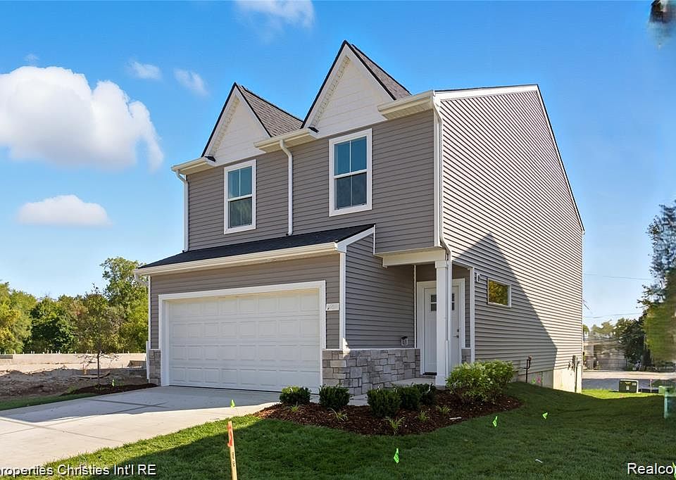 1st image of 126 Parsons Ln