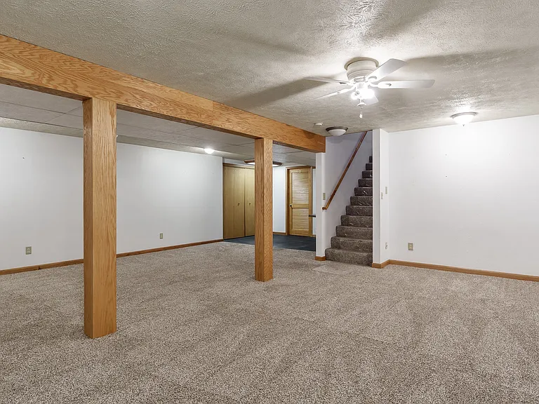 8319 Woodbridge Ln — Photo 14