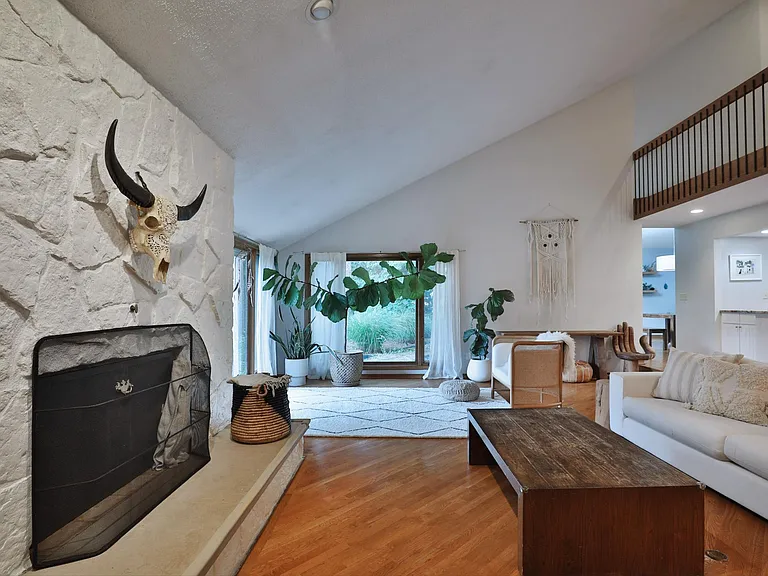 668 Eagle Rdg — Photo 14