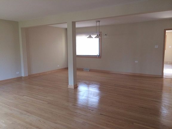 2nd image of 501 E Highland Ave
