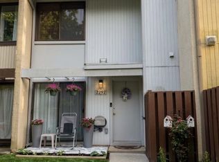 2292 White Cornus Ln, Reston, VA 20191