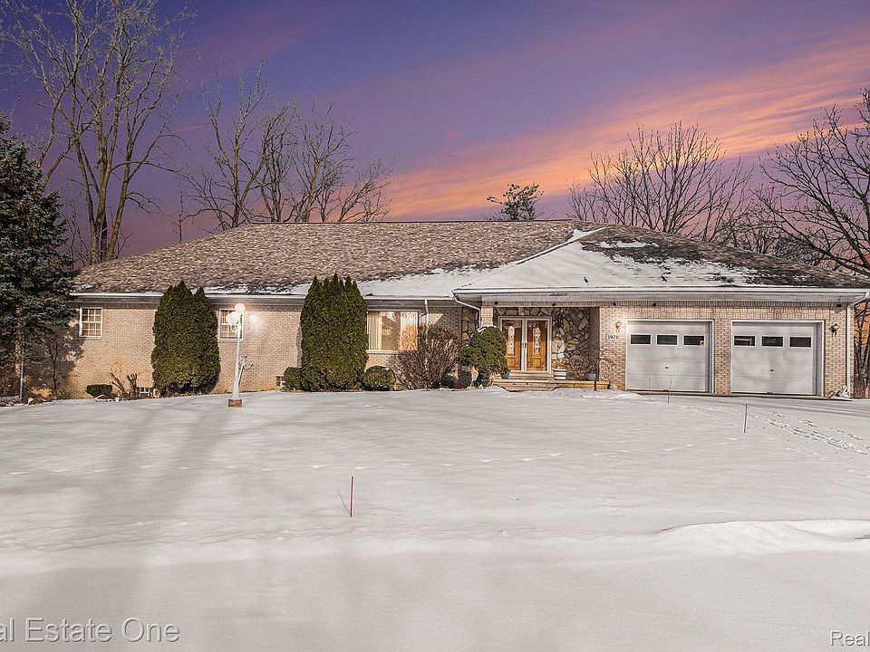 1st image of 3970 Harris Ln