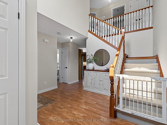 3rd image of 7 Finch St