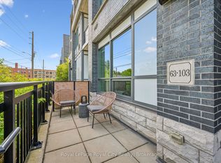 63 Arthur St S #103, Guelph, ON N1E0A8