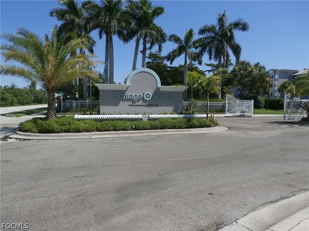2 bed, 2.0 bath, 1154 sqft, $4,200 — Photo 1