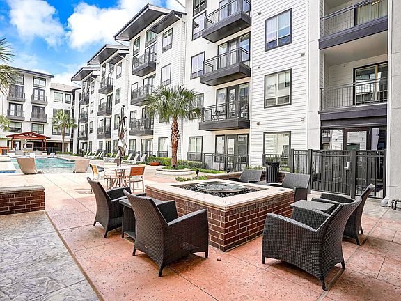 4th image of 5940 Forest Park Rd #2310861