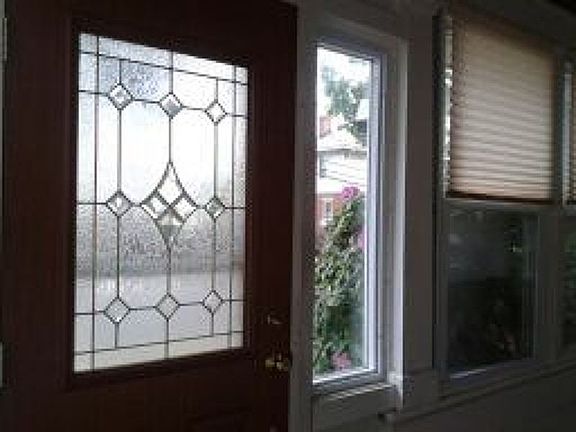 4th image of 44 Mississippi Ave