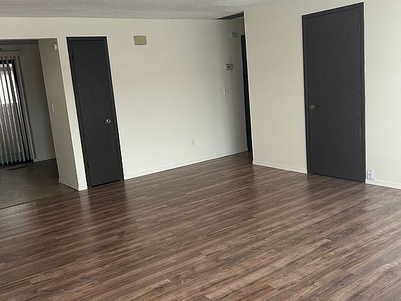 3rd image of 1415 W Yakima Ave APT D