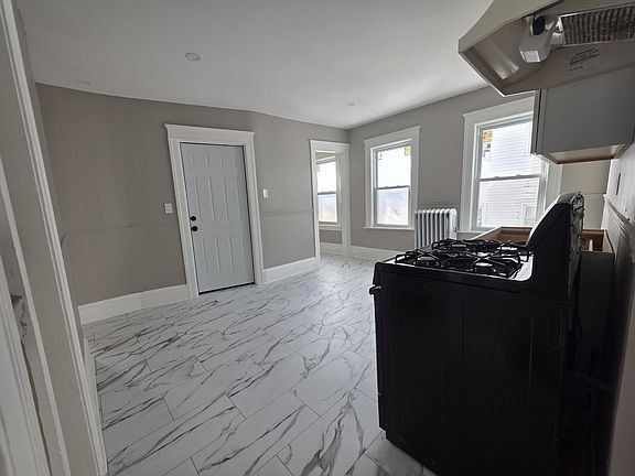 4th image of 44 Hitchcock Rd #2