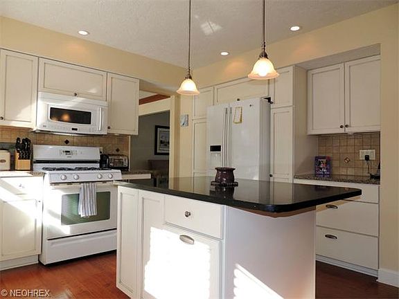 3rd image of 12841 Tradewinds Dr