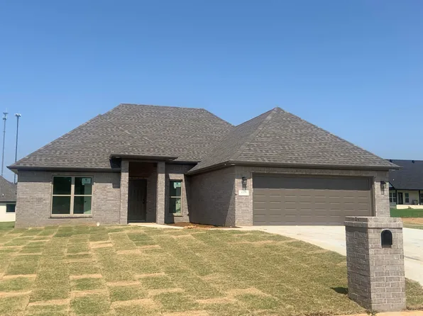2306 S 19th St, Paragould, AR 72450