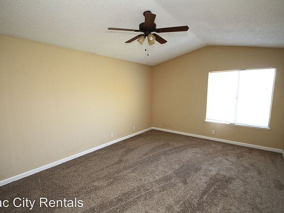 4th image of 4141 Sea Drift Way