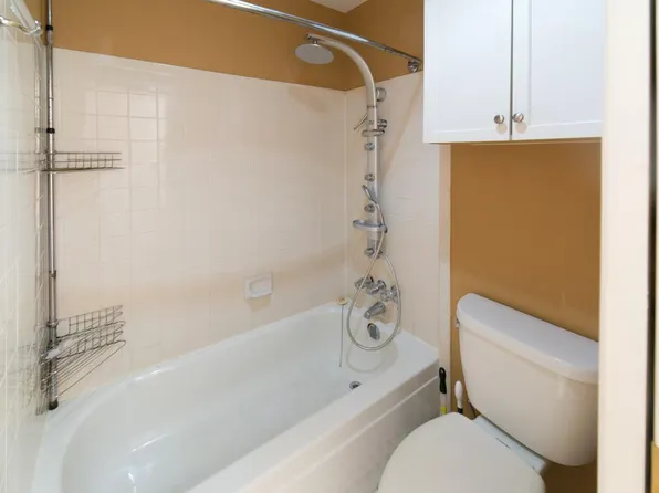 1214 Barton Hills Dr APT 208, Austin, TX 78704