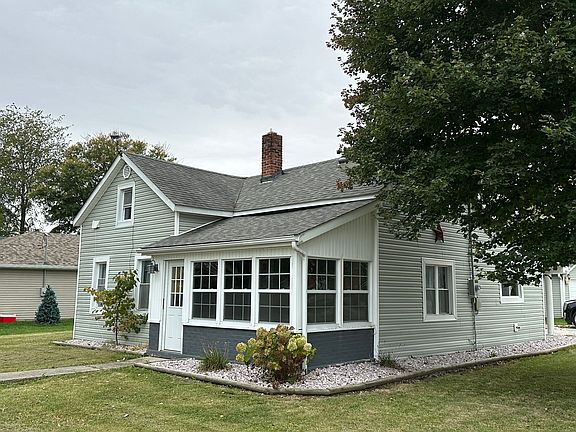 3rd image of 8231 E County Road 195 S
